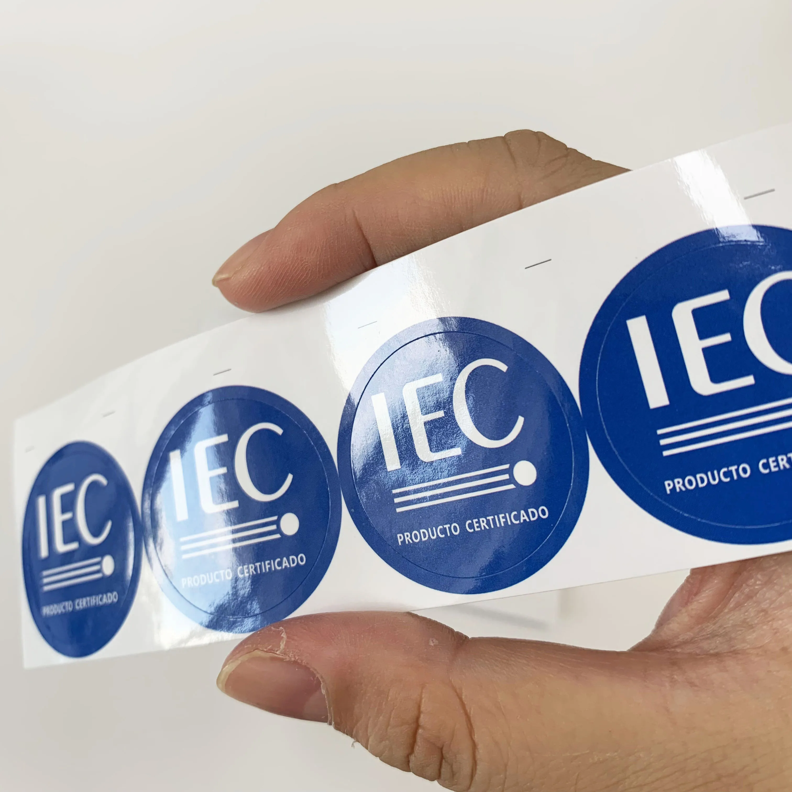 Round stickers color printing custom label, sealing Vinyl Stickers self stickers coated paper labels with glossy lamination