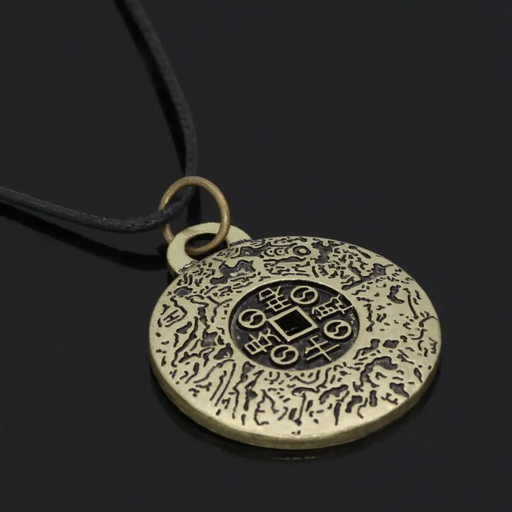 Viking Vintage Round Amulet Pendant Necklace Nordic Pagan Necklace Religious Cheap Jewelry Wholesale