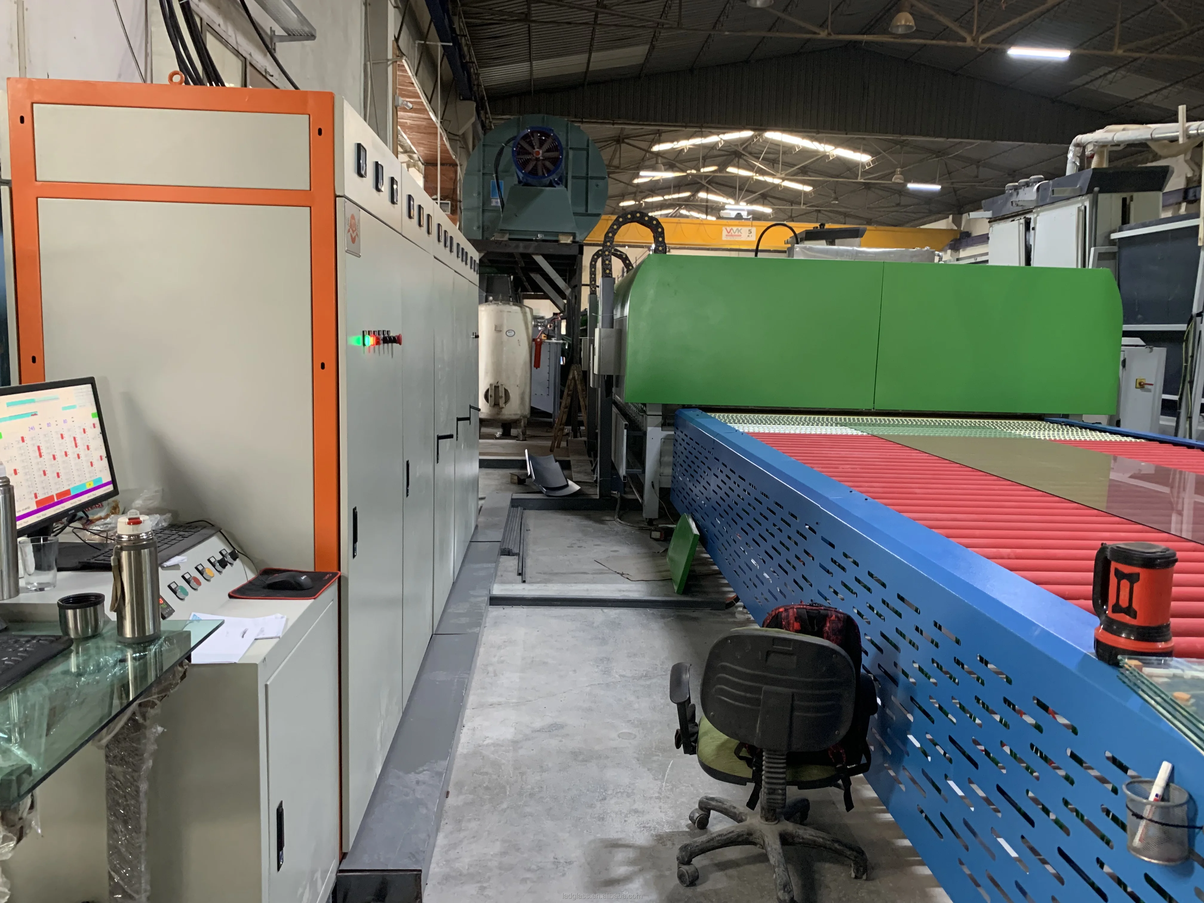 Flat Glass or Single Curvature Glass Tempering Furnace for Safety Building Glass