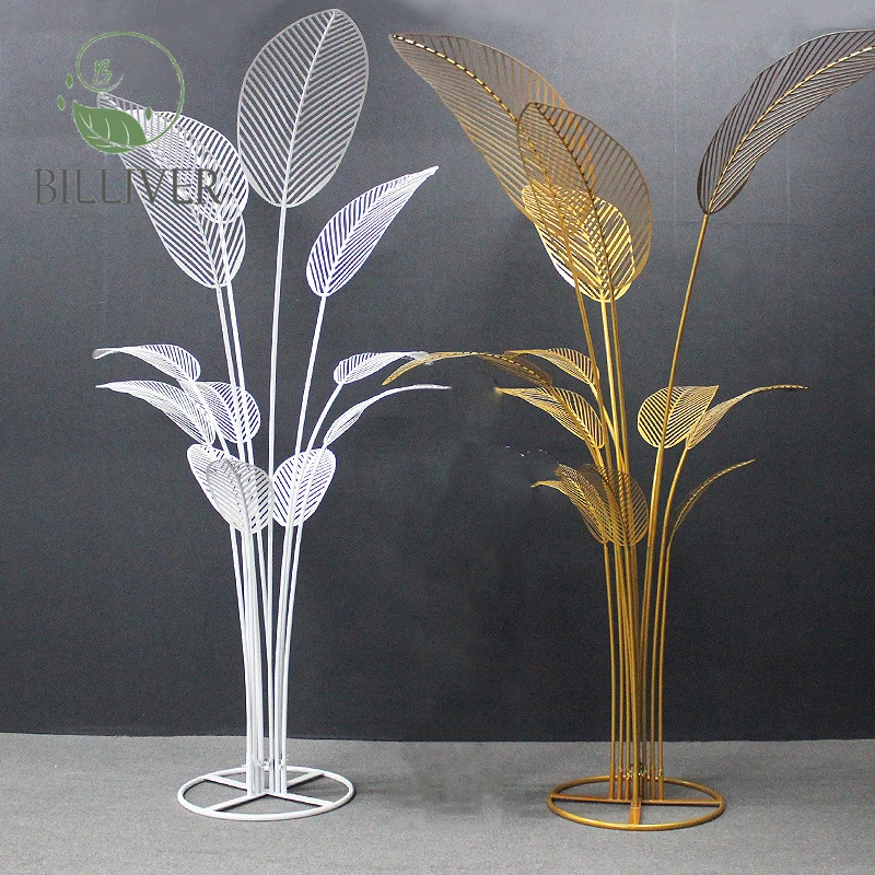 2023 New Wedding Props Golden Banana Tree 12heads Wrought Iron Wedding Stage Decoration Ornaments Led Factory Outlets