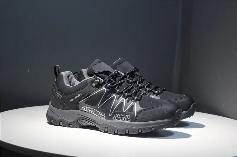 wholesale 2022 New Custom Hiking Shoes Waterproof Men Mountain Outdoor Trendy Non Slip Waterproof Hiking Shoes