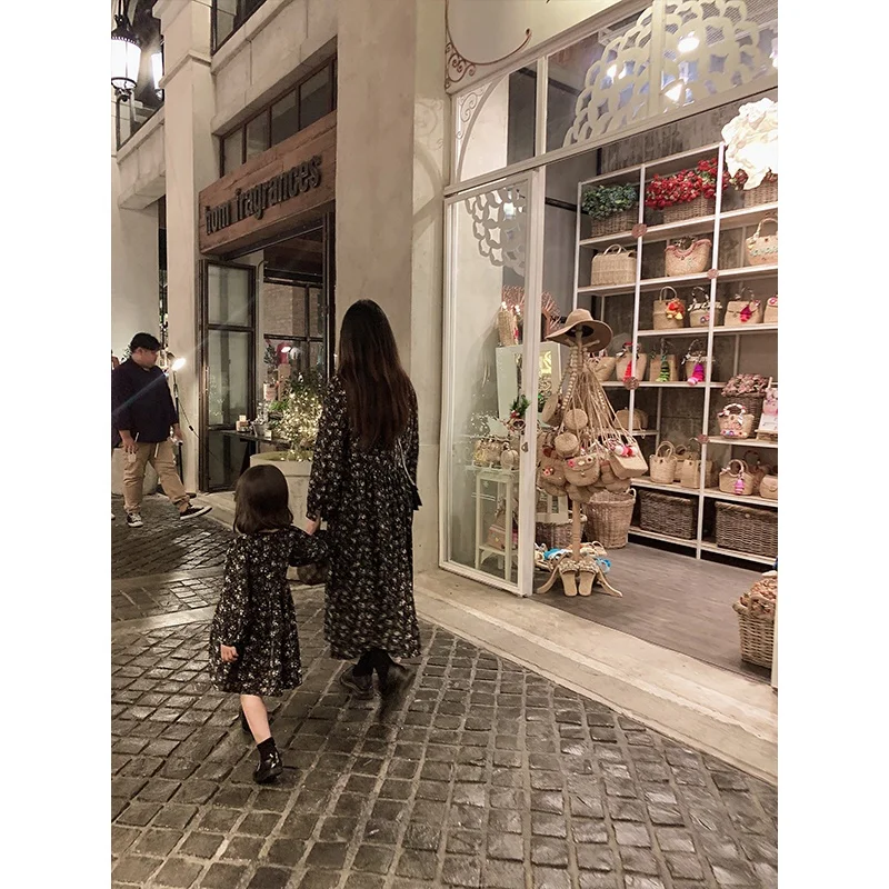 
C1064/Family boutique clothing mother and daughter classic floral dress fashion casual girls dress 