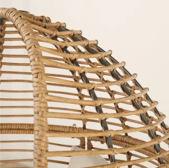Wicker Rattan Egg Chair Outdoor Indoor Light Modern Wicker Egg Cuddle Outdoor Lounge Chair with Cushion Egg Chair