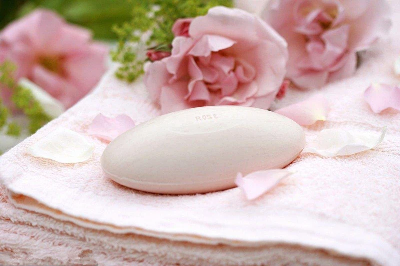 Liquid Flavor Concentrate Essence Rose Fragrance Used for Soap Making