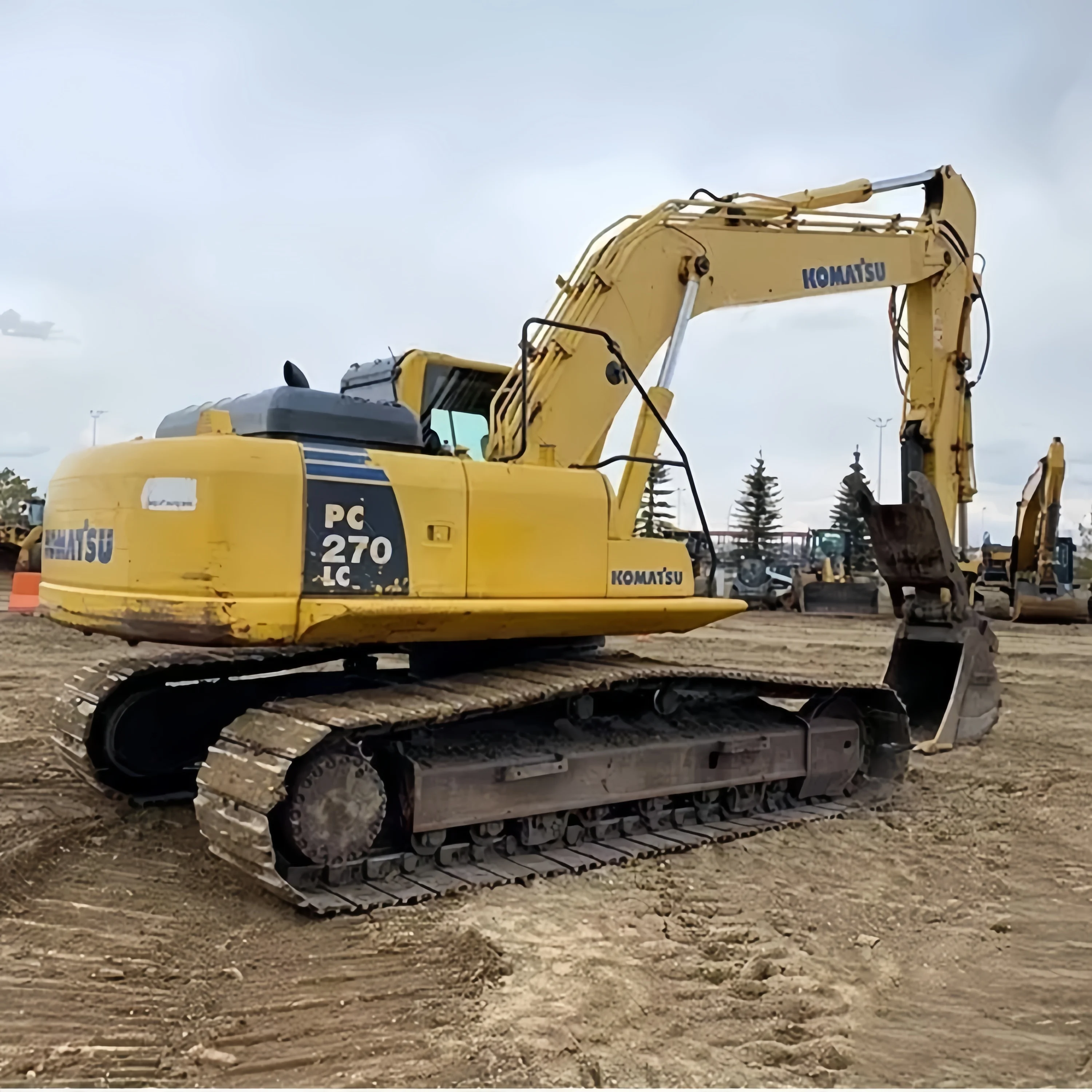Used KOMATSU PC270LC Crawler Excavator Japan Used Tracks Excavator For Sale