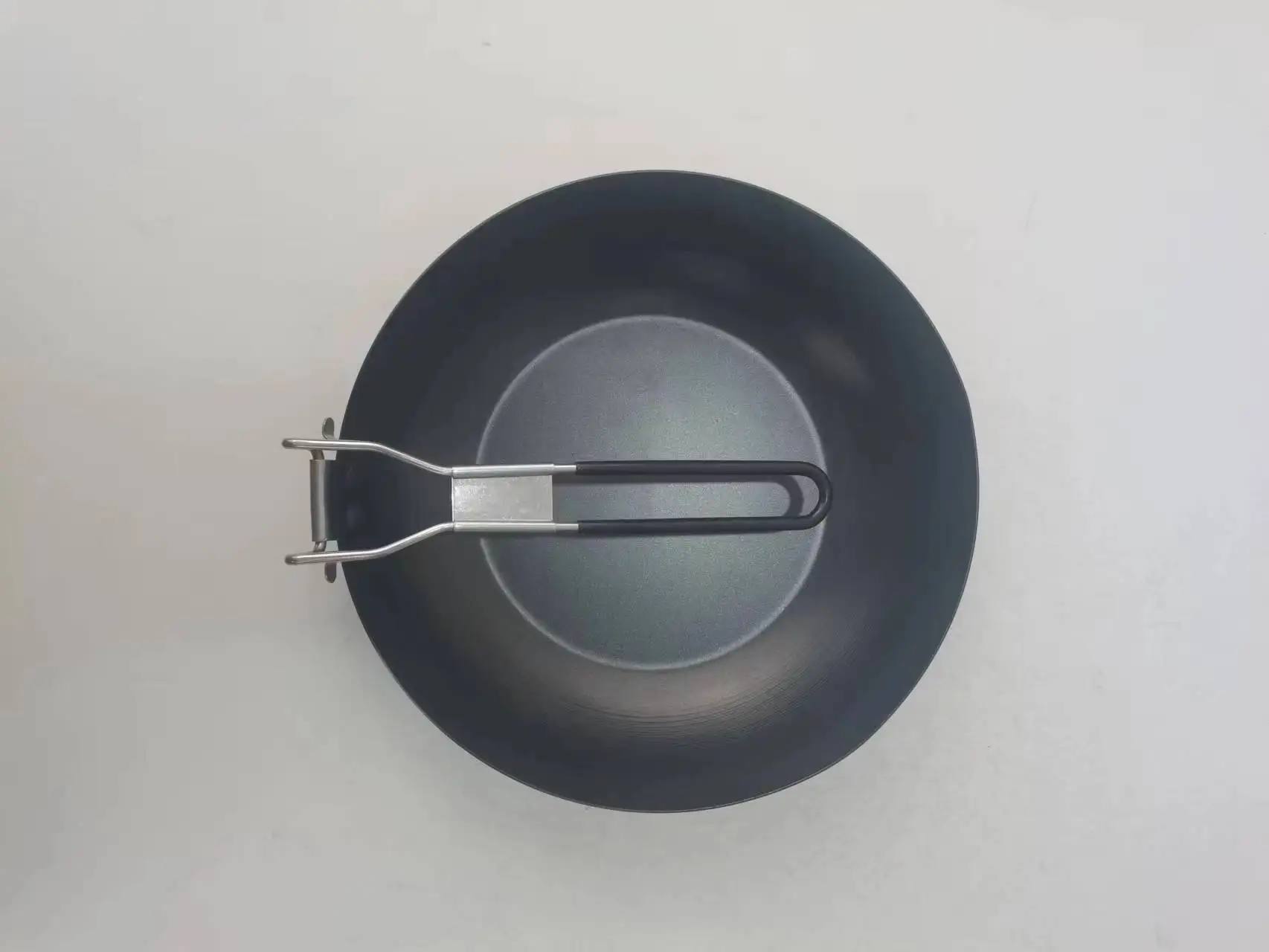 Factory Direct Sell Lightweight  Foldable Handle Cooking Outdoor Carbon Steel Frying Pan