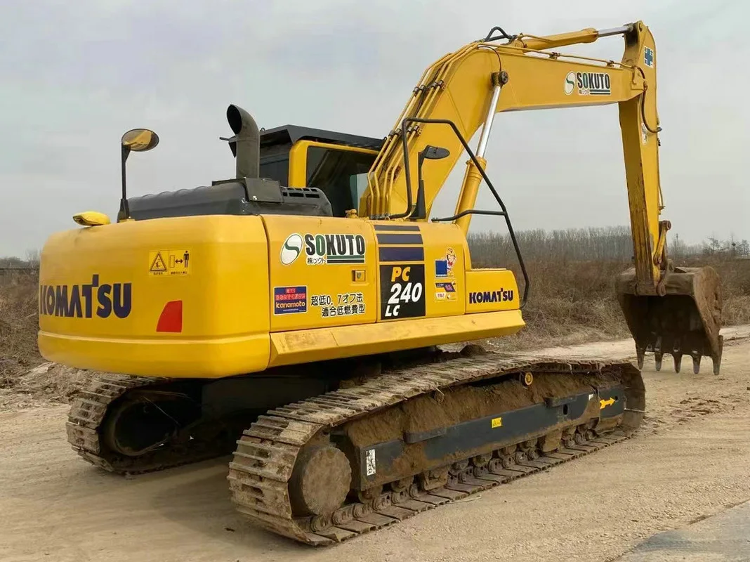 Оригинальный дизайн Komatsu PC240LC подержанный гусеничный экскаватор 24 тонны PC240 PC240-8n1 PC240LC-8 большой горячая распродажа