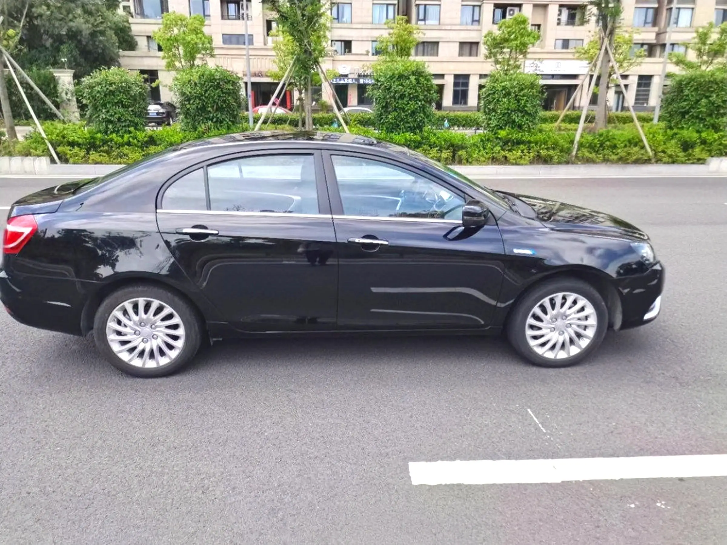 Geely Emgrand EV 260 новые энергетические автомобили 2016 седан электромобиль высокая скорость производительность низкая цена б/у