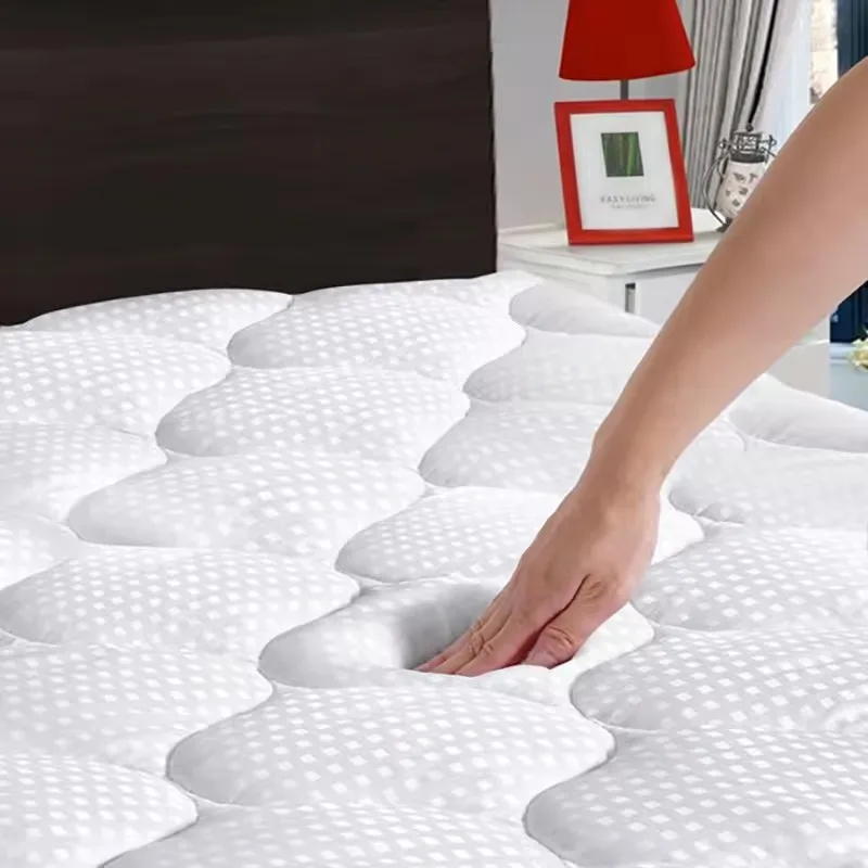 High Quality 100% Cotton Hypoallergenic soft Bed Protection Quilted Cooling Mattress Topper White mattress pad cover