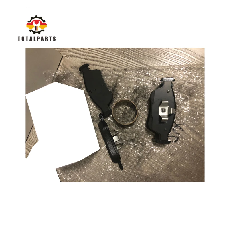 34116769951 / 3411 6769 951  Auto parts front brake pad FIT for E90 E81 E82