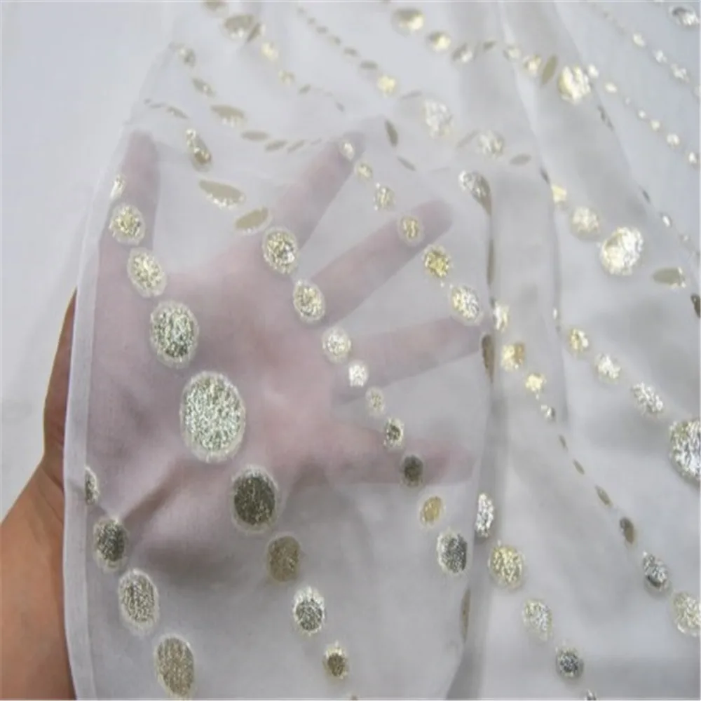 Modern Circle Pattern Newest Shiny Lurex Charming Pure Silk Metallic Jacquard Fabric for Lady Fashion Dress