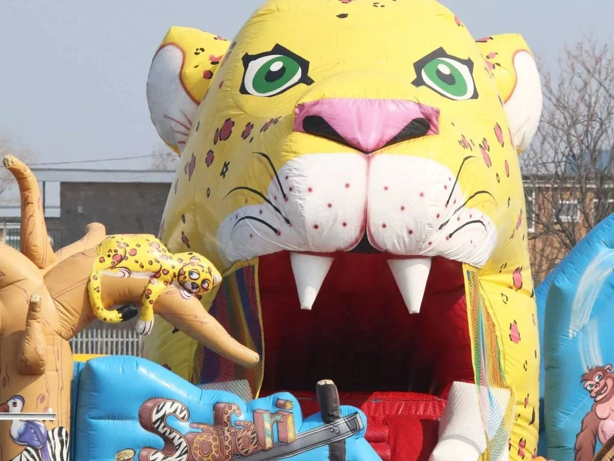 High quality PVC Jungle Animals Funland With Moving Tiger Mouth and Jump climb slides obstacles for kids