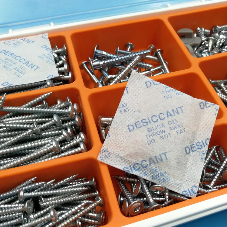 China ZHS supplies chemical auxiliary agent 25kg MOQ moisture adsorption silica gel desiccant for metal tools