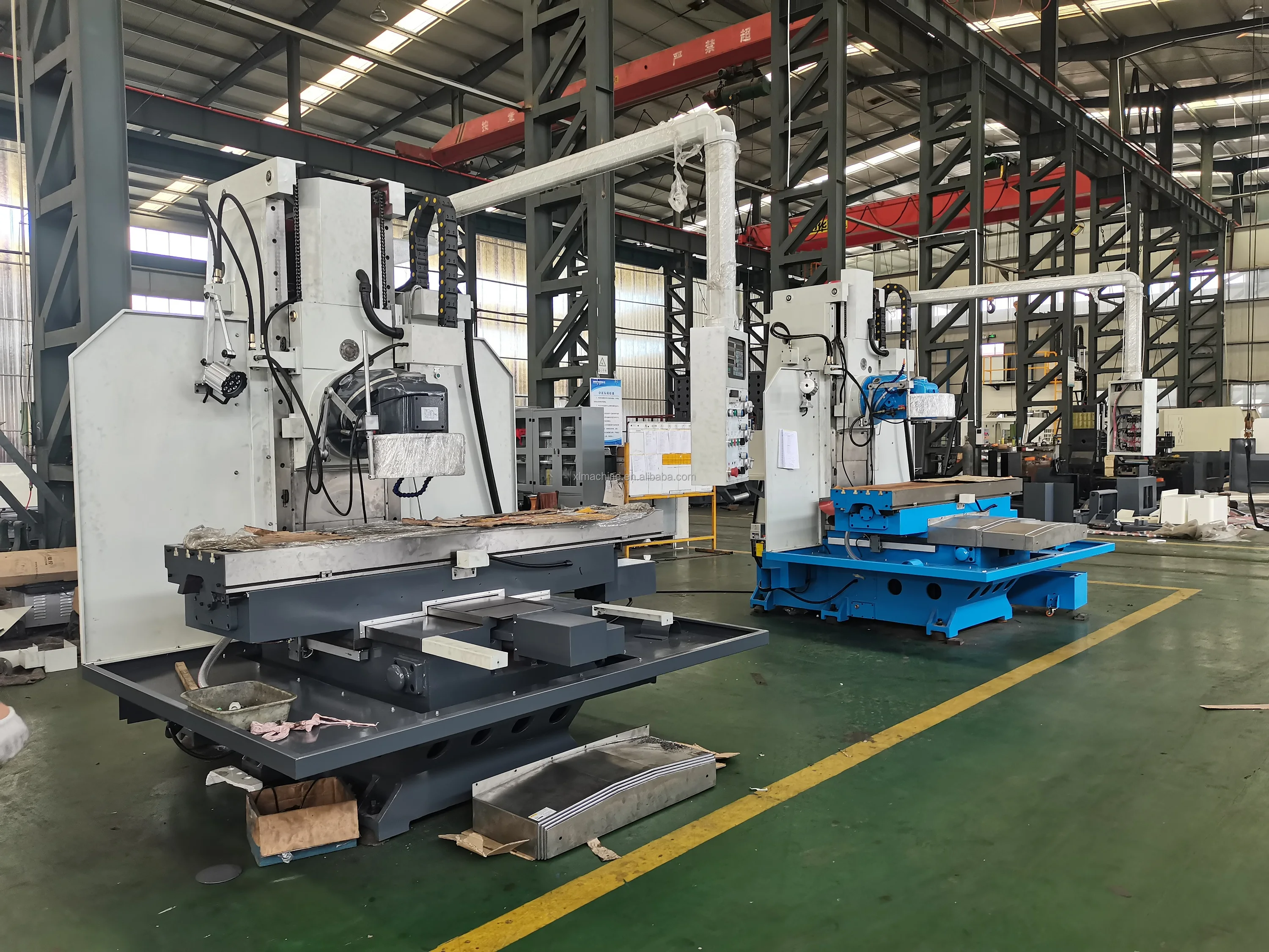 X715 heavy duty power feed universal metalwork milling machine