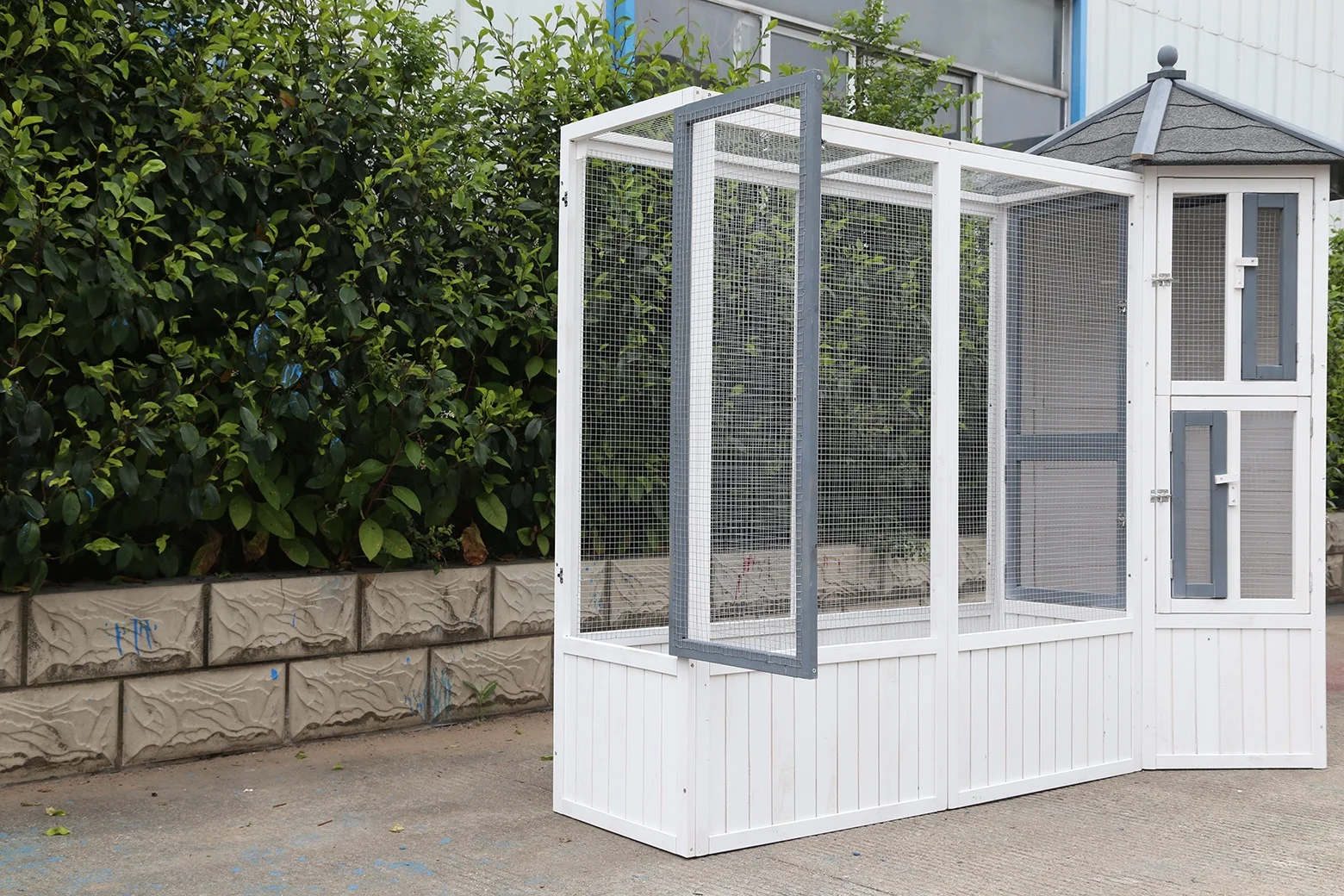 Cheap Wooden Bird Cage Outdoor Decorative Bird Cages Wholesale Pet Accessories