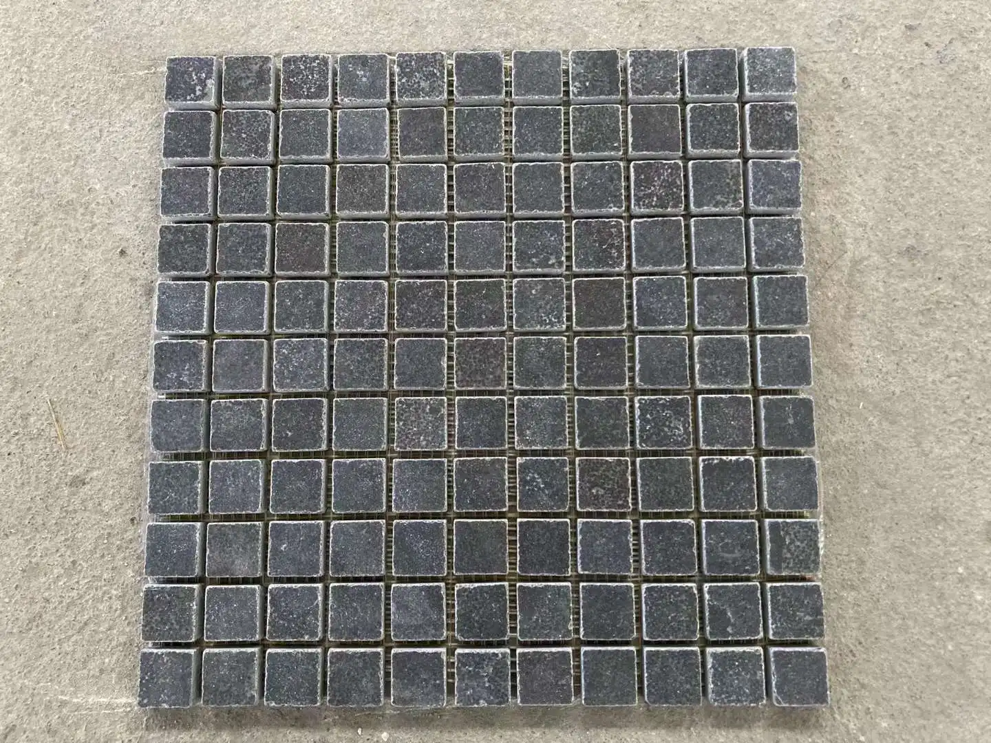 Natural bluestone tile wall decorative cladding in blue cream and purple limestone rustic stone effect wall cladding