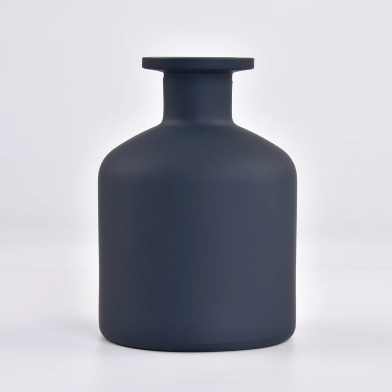 luxury matte black round glass spray perfume bottle for house ornament