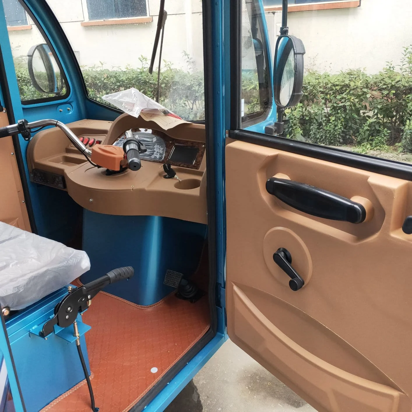 EU Stock 1000W Solar Closed EEC Tricycle Electric Cargo  60V 58AH 48V Passenger 3-Wheel Electric Motorized Diesel EEC Certified