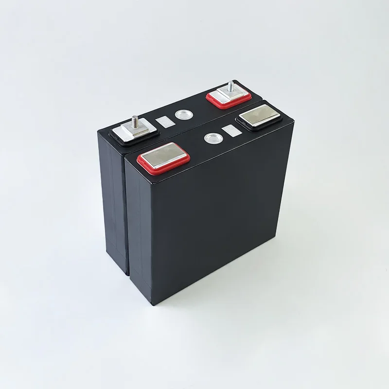Hotselling Deep Cycle Tafel LiFePO4 3.2V 136AH Grade A+ Lithium Ion Battery for Solar Storage System