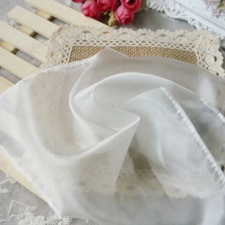 China Factory Supplier OEM Custom color or printed 100% Mulberry silk paj in stock