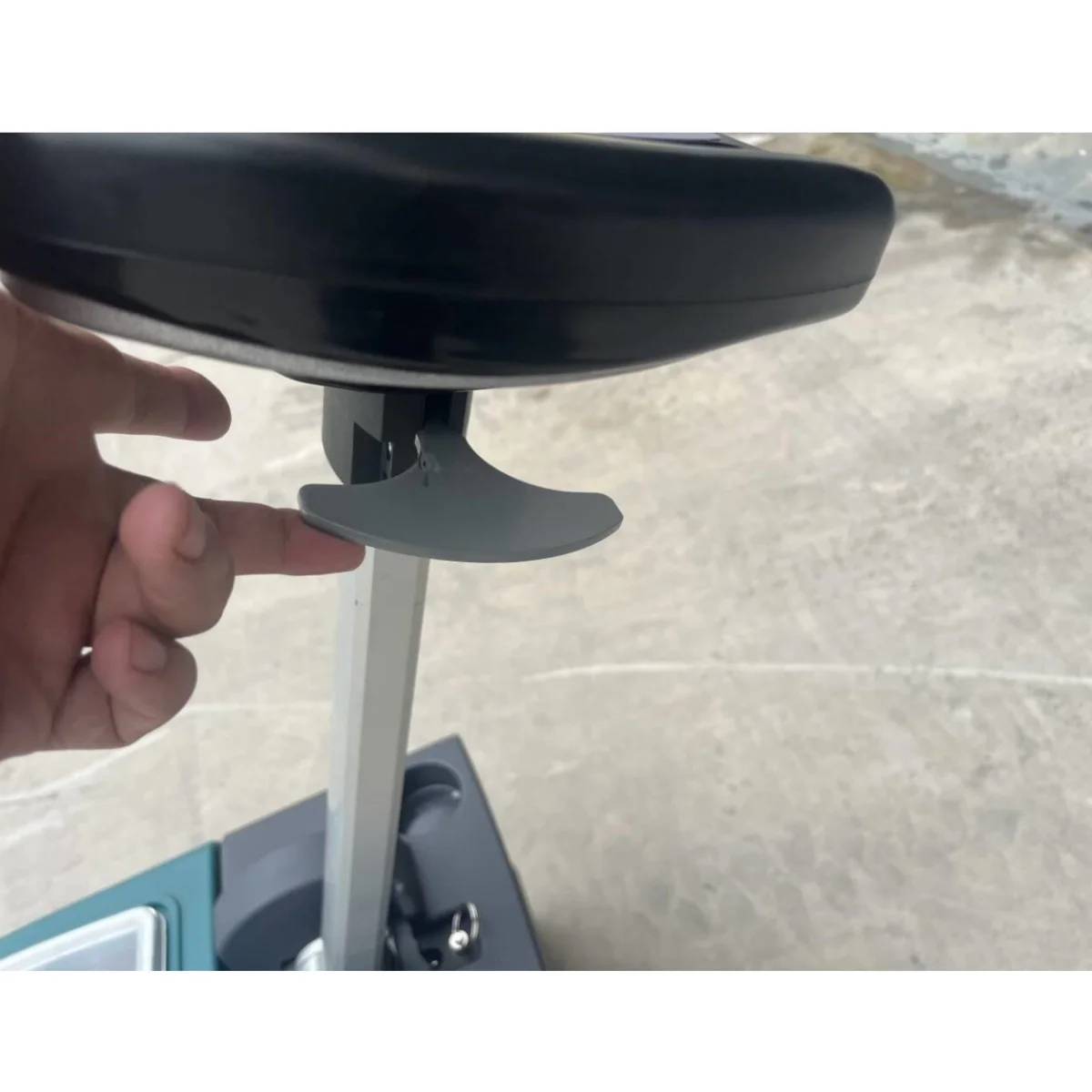 Wholesale Good Price New 15 Liters Floor Scrubber Dryer Commercial Marble Tile Concrete Floor Cleaning Machine