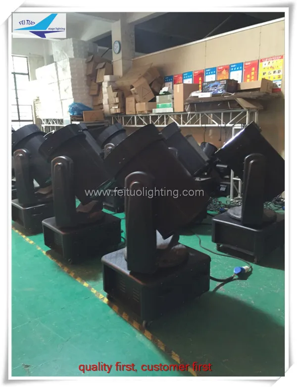 Super powerful tripod floor moving head sky light 10000 watt outdoor searchlight