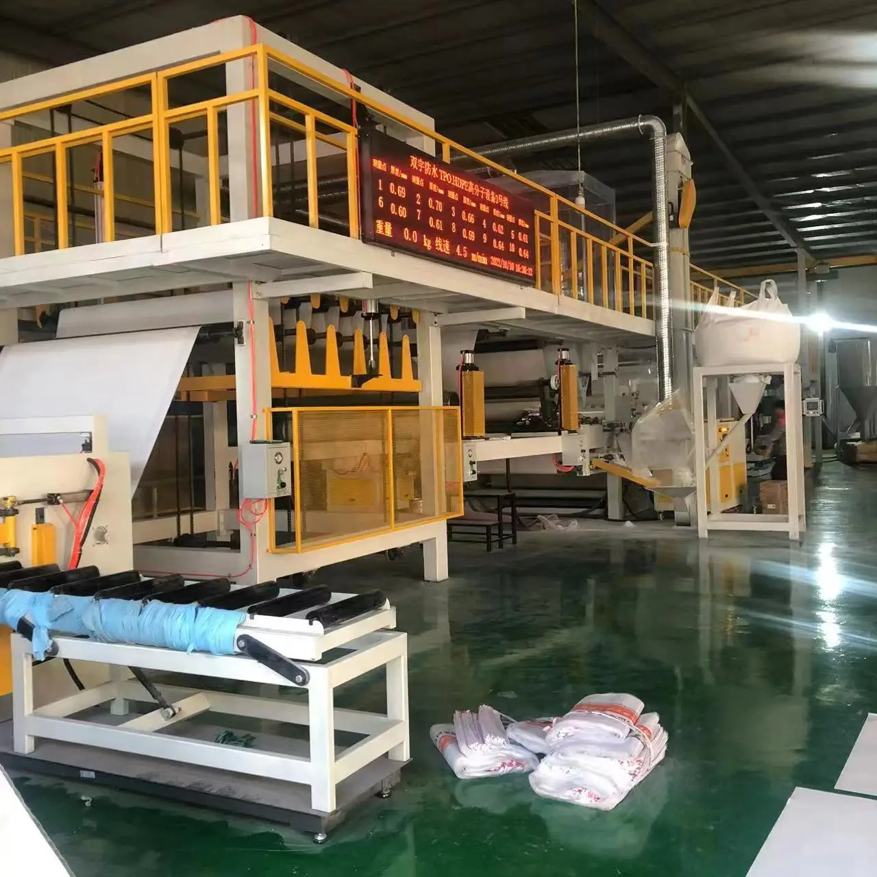 Construction friendly Self adhesive sealing waterproof tape