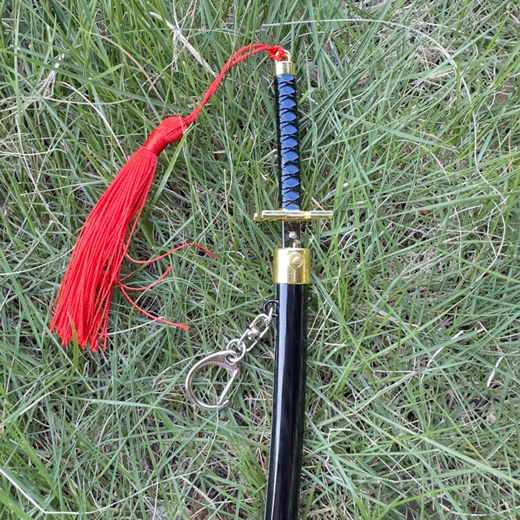 Metal 23cm bleach Anime Toy Swords Keychain Anime Sword Model mini katana For Demon Slayer Tokitou Muichiro