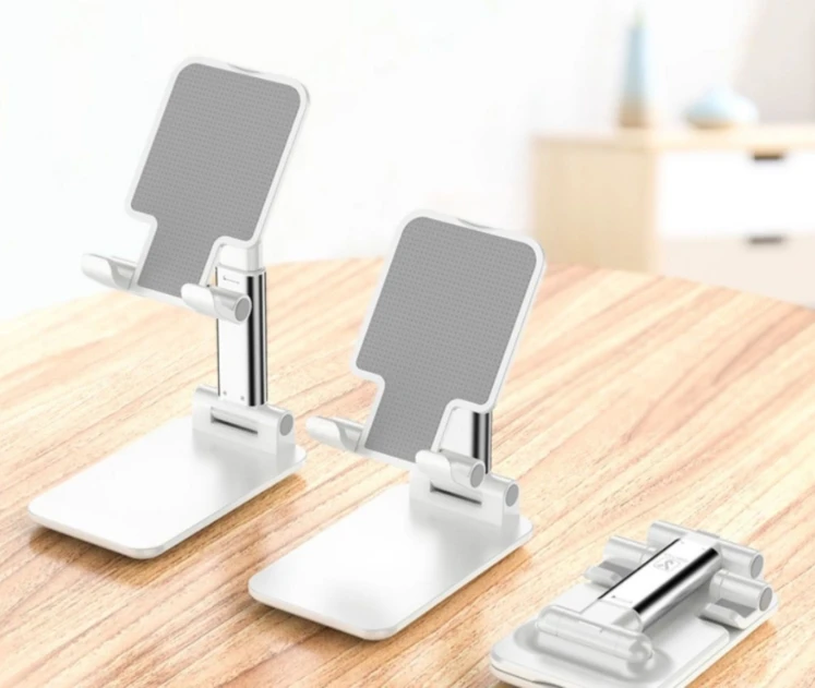 Wood Cell Phone Holder Desk Base for Creative Astronaut Mobile Stander V Angle