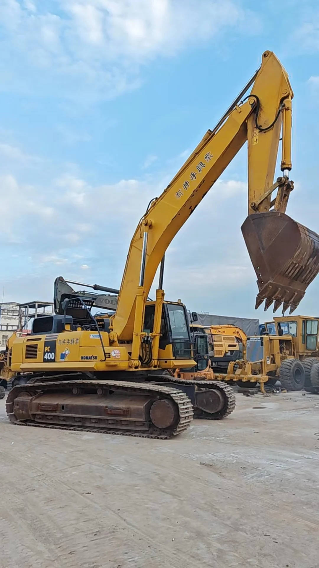 Ready-to-Ship Used 2014 Komatsu PC400-7EO Excavator With Original Core Components Farm Machinery Hot Sale Digger Good Prices
