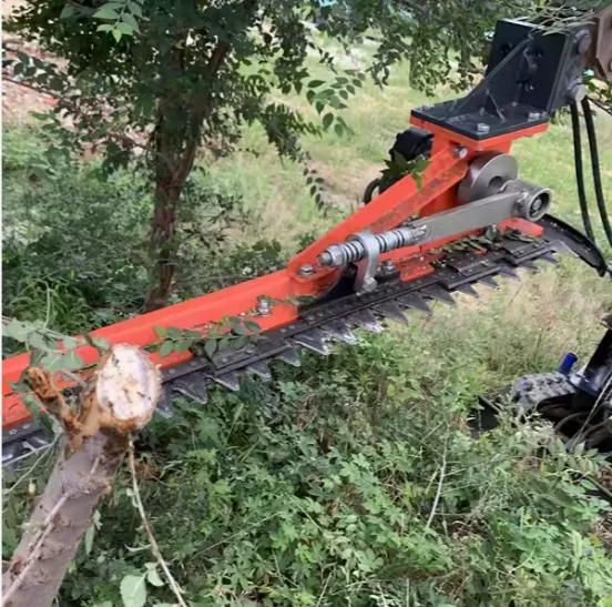 China Caterpillar Garden Hedge Trimmer And Tree Hedge Trimmer Machine Mini Excavator Hedge Trimmer