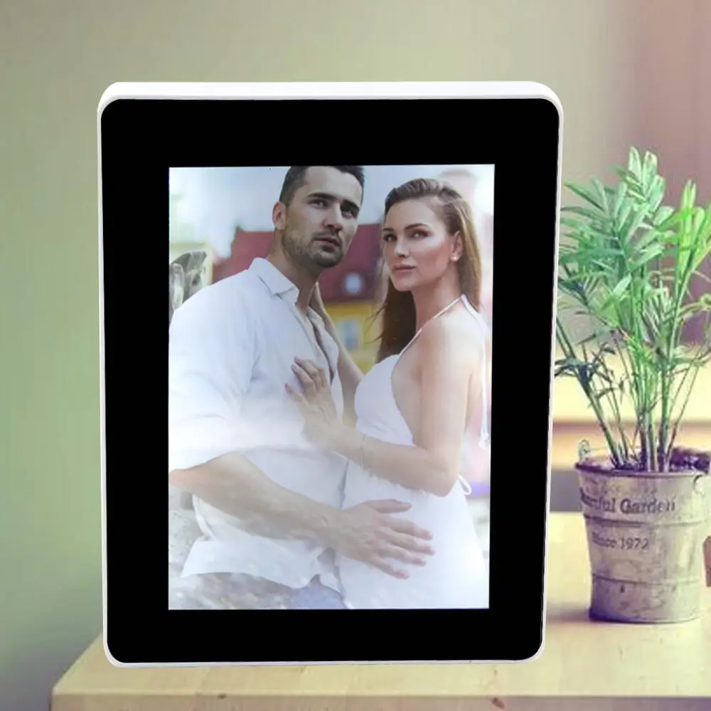 Amazon Hot Selling New Product Home Decoration Wholesaler LED Photo Frame Creative Magic Mirror Frame Led Photo Frame