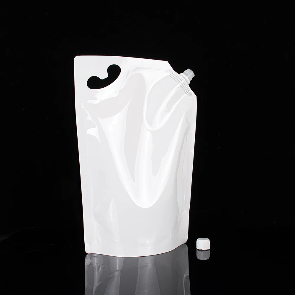 
Factory wholesale plastic water spout pouches white detergent liquid bag 