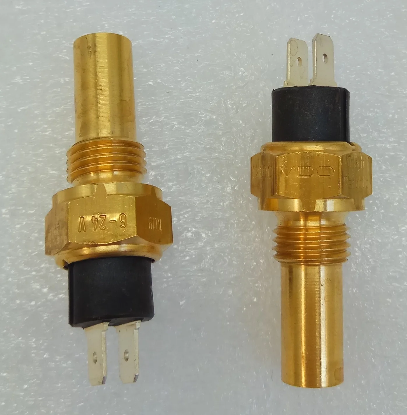 Подлинный датчик температуры VDO 323-805-001-001 морской M14X1.5 0-120C