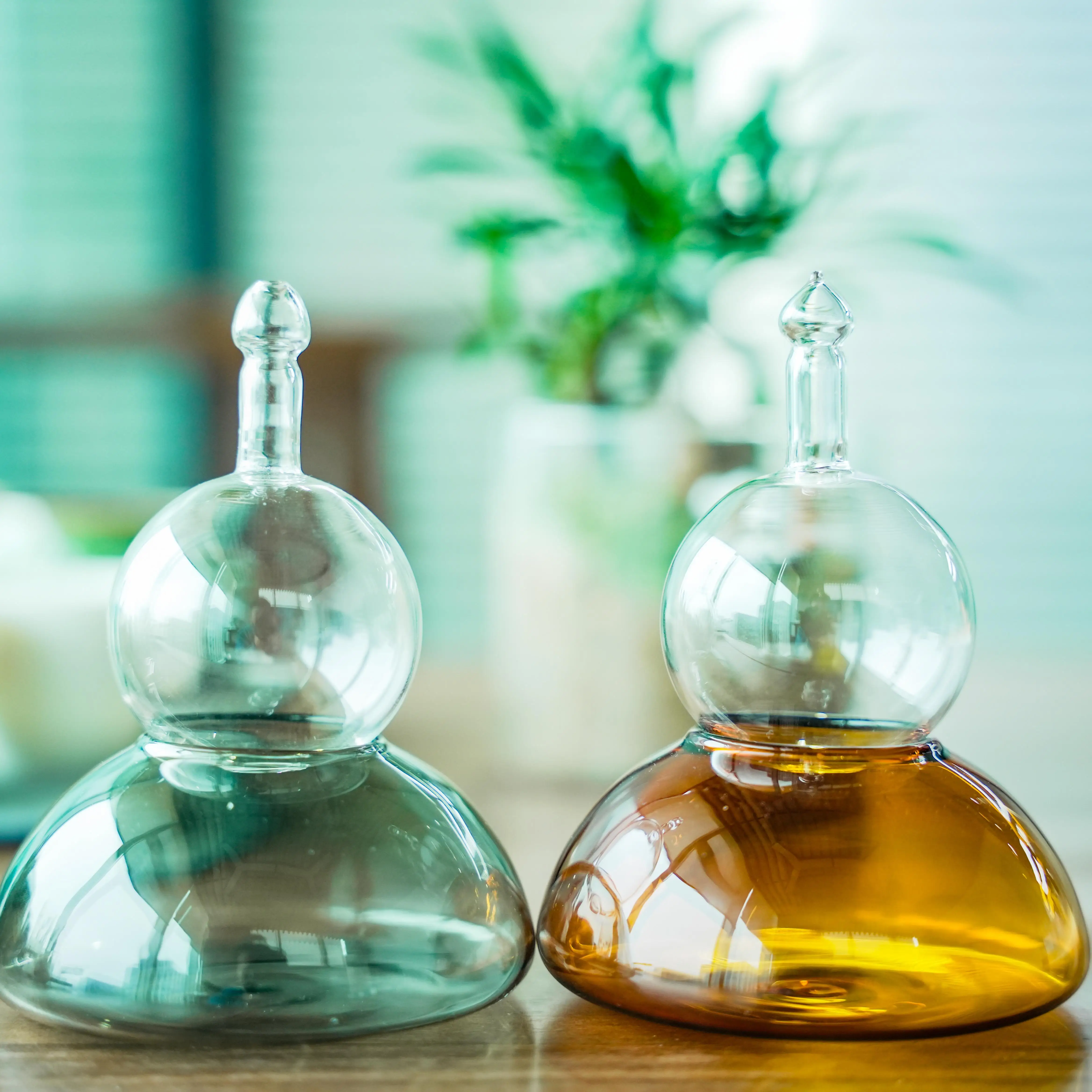 Manufacturer Custom Transparent Hand  Blown Printed Colorful  High Resistance Glass Incense Holder For Stick Home Decoration