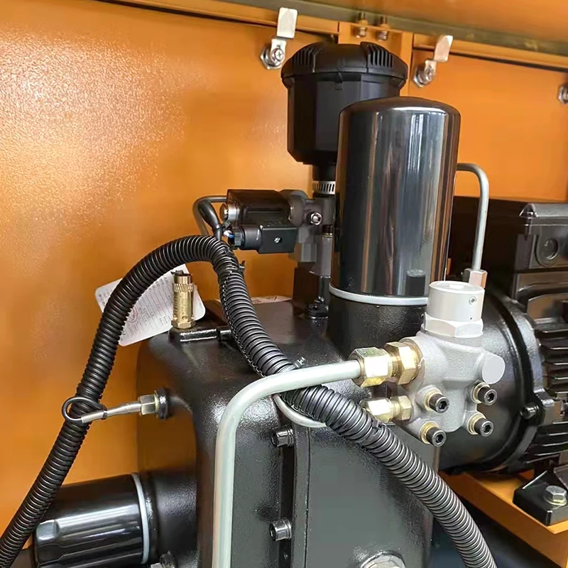 New technology high end energy-saving super quiet silent 2.2kw 5.5kw 7.5kw scroll air compressor 100 liter