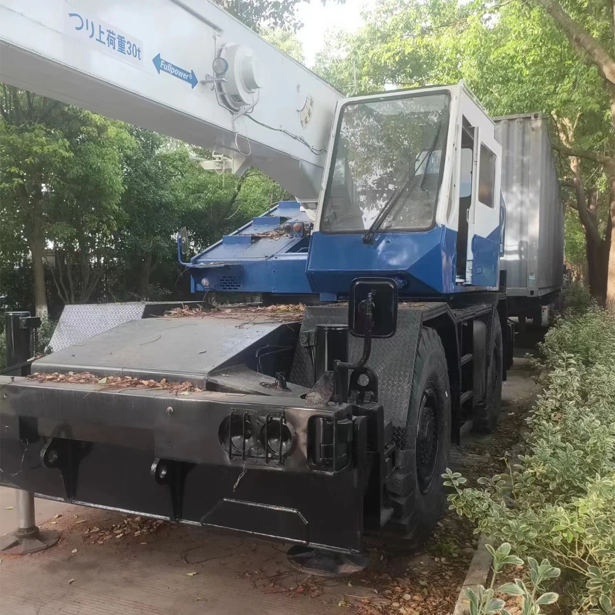 Used 30 ton crane TADANO GR-300EX Original engine Safe and stable Good condition Used rough terrain crane