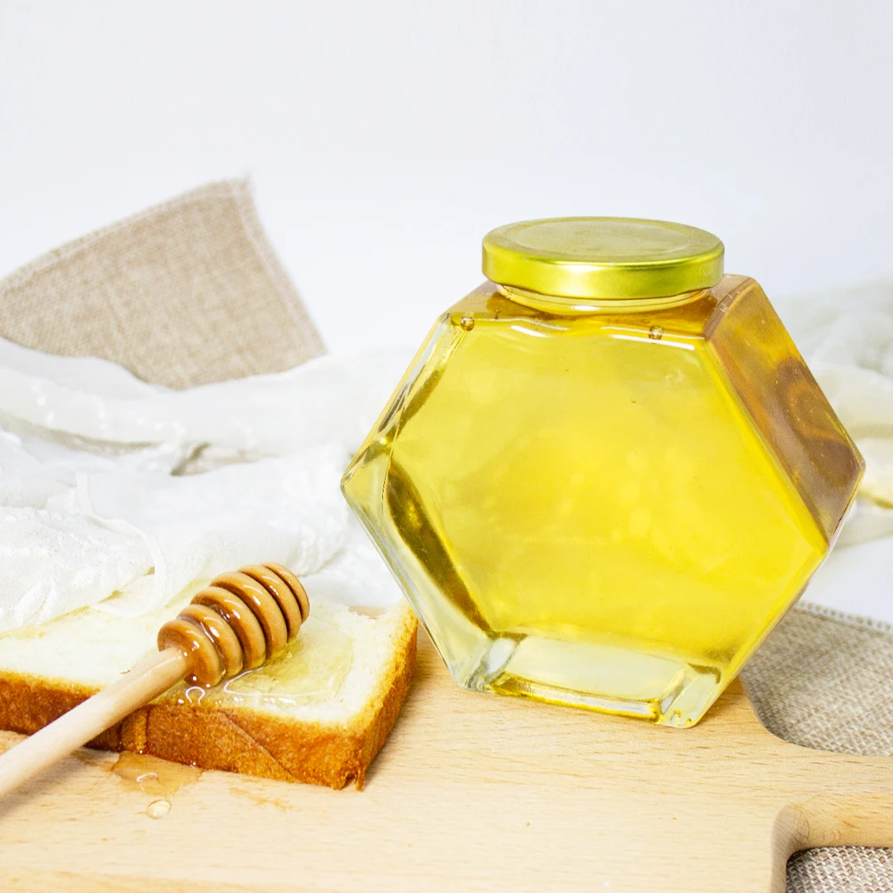 Чистый мед из липового дерева