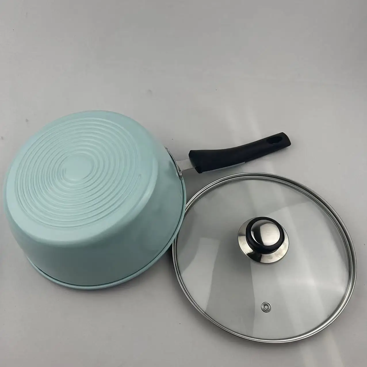 22cm Milk Pot with Lid Stock Cheap Cookware Set