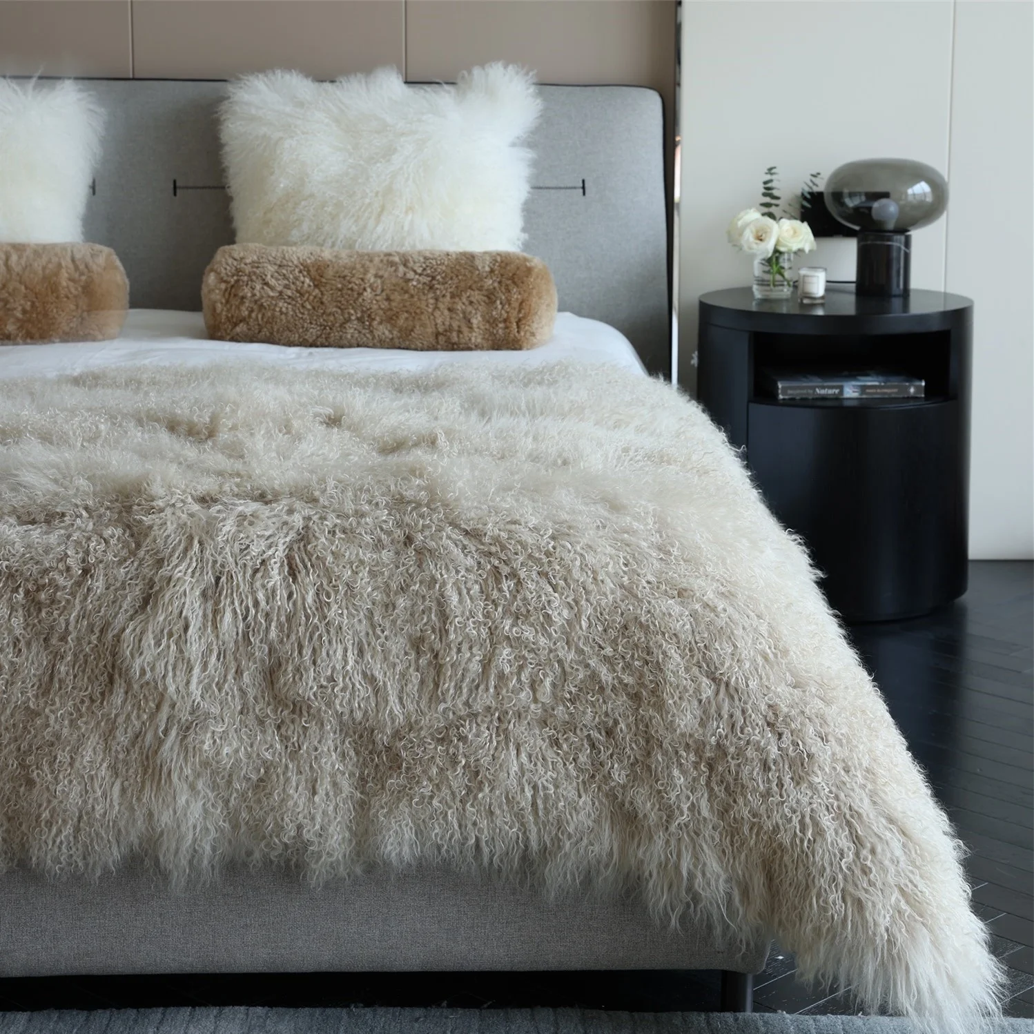 Quality Super Warm Soft Luxury Natural Pure Wool Curly Wool Mongolian Lamb Fur Blanket