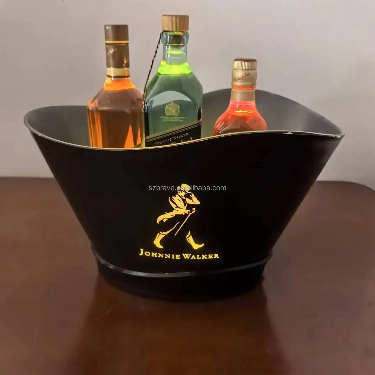 Wholesale Custom Bucket Beer Champagne Drinking Plastic Ice Buckets Coolers Johnnie Walker Illumited Premium LED Ice Bucket