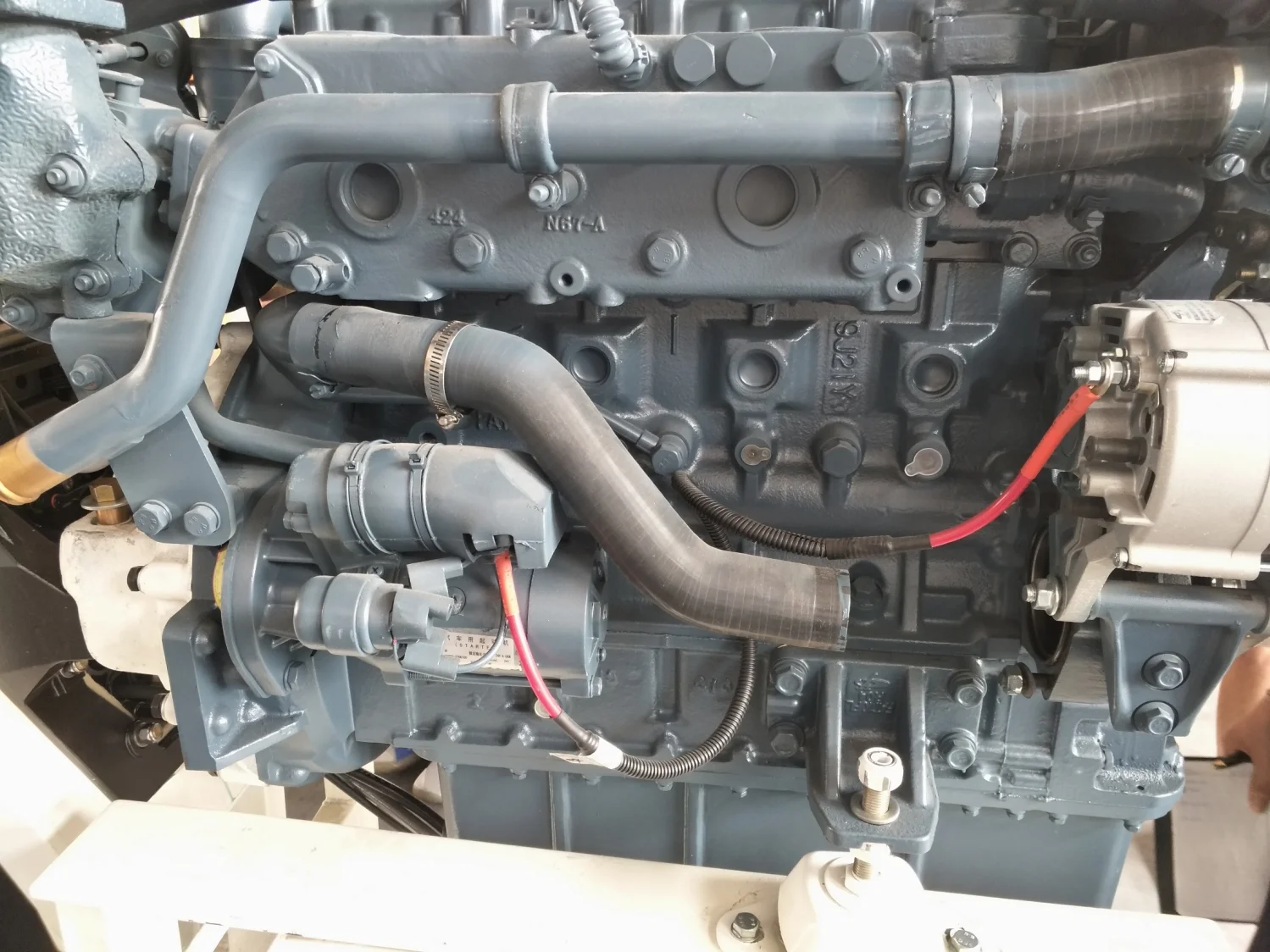 90hp Yuchai  diesel engine  3100rpm trade assurance marine engine with stern drive