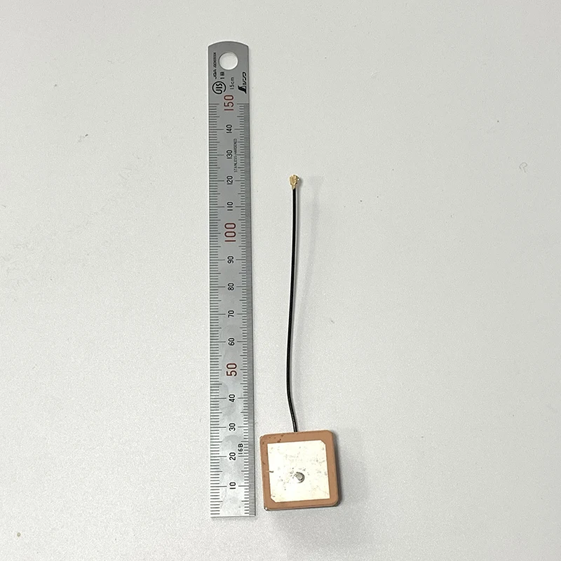  28dBi GW-1575-25T4-V01 керамическая антенна GPS 1575 МГц предварительно окрашенная оцинкованная сталь) с низкой