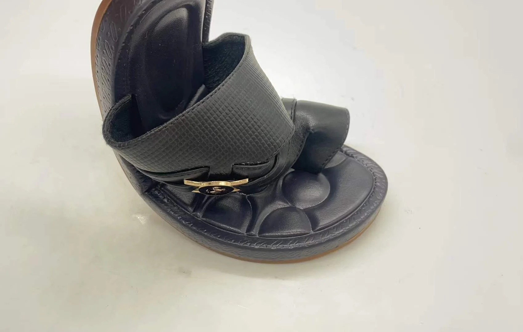 Hot selling Boys Arabic Comfortable Outdoor Footwear PU Slippers Sandals