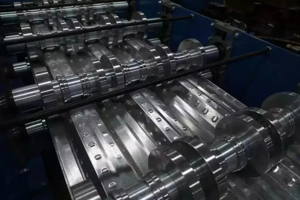 Steel Deck Roll Forming Machine for YX54-175-700 Profile(DOVETAIL STYLE)
