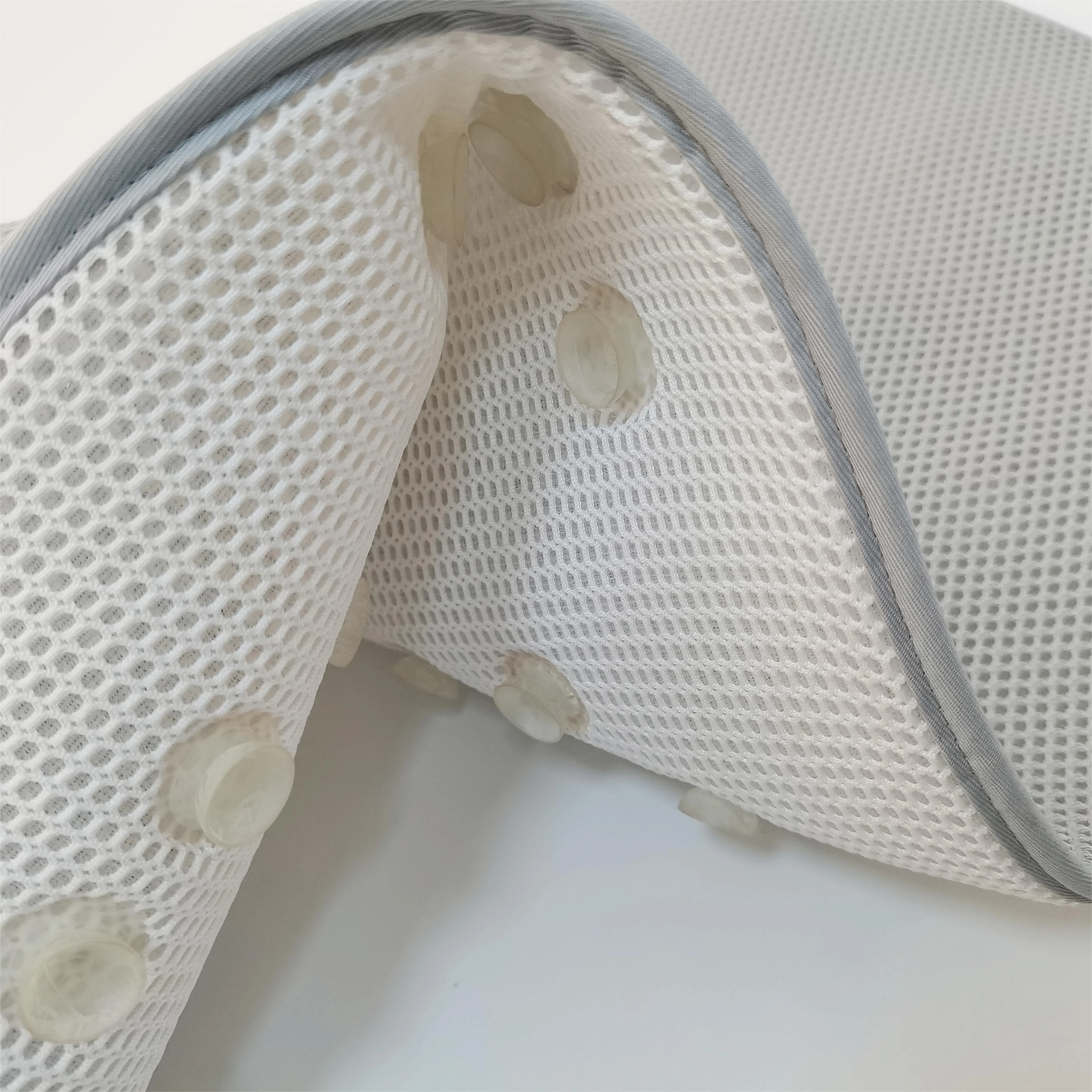 3D mesh fabric soft comfortable bathtub mat for bath