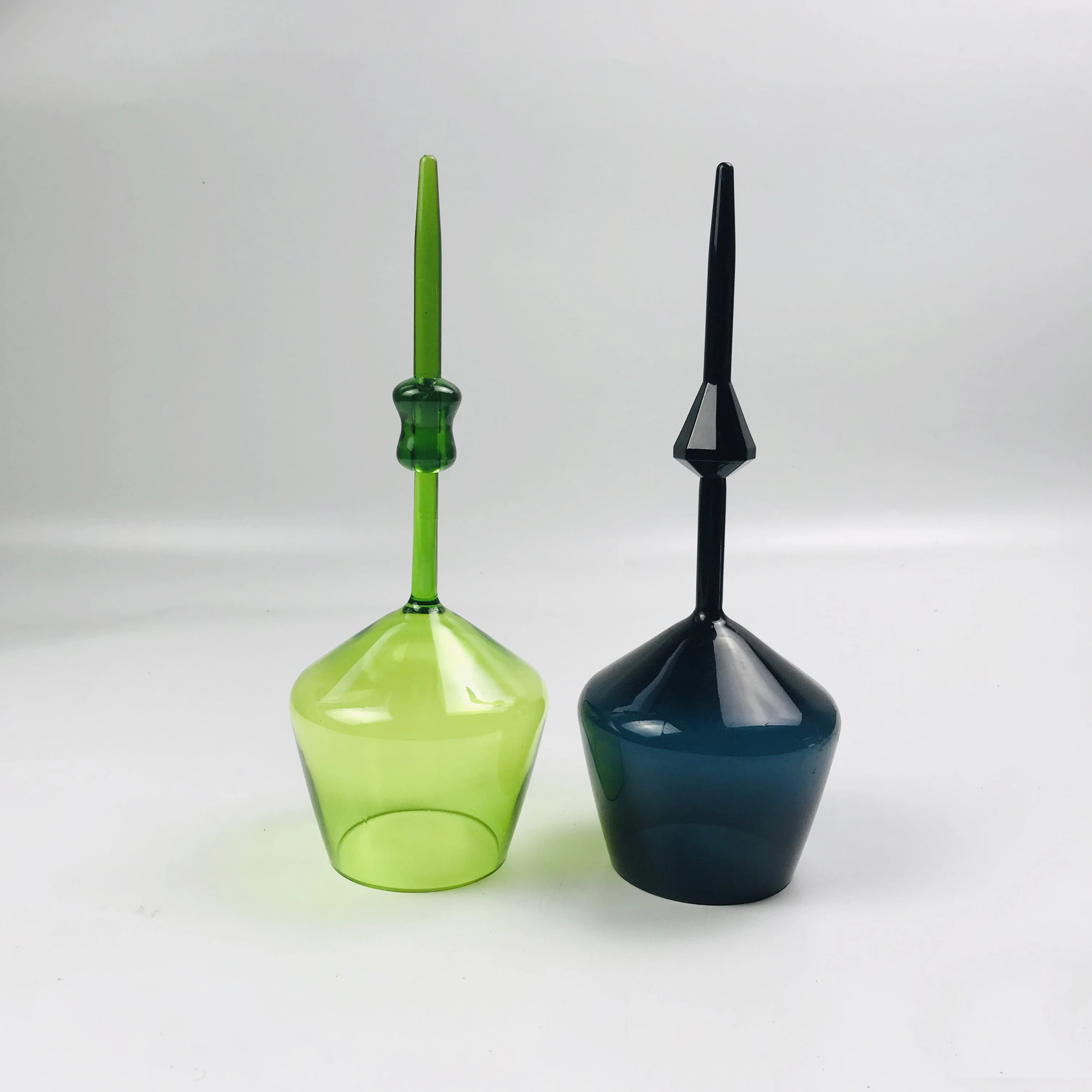 Outdoor 350ml portable beach long stemmed floating plastic wine glass