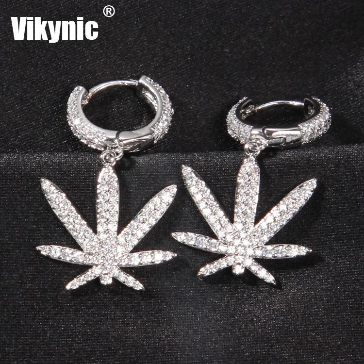 Hot Sale New Full Diamond Hip Hop Piercing jewelry 18k gold plating iced zircon maple leaf earrings