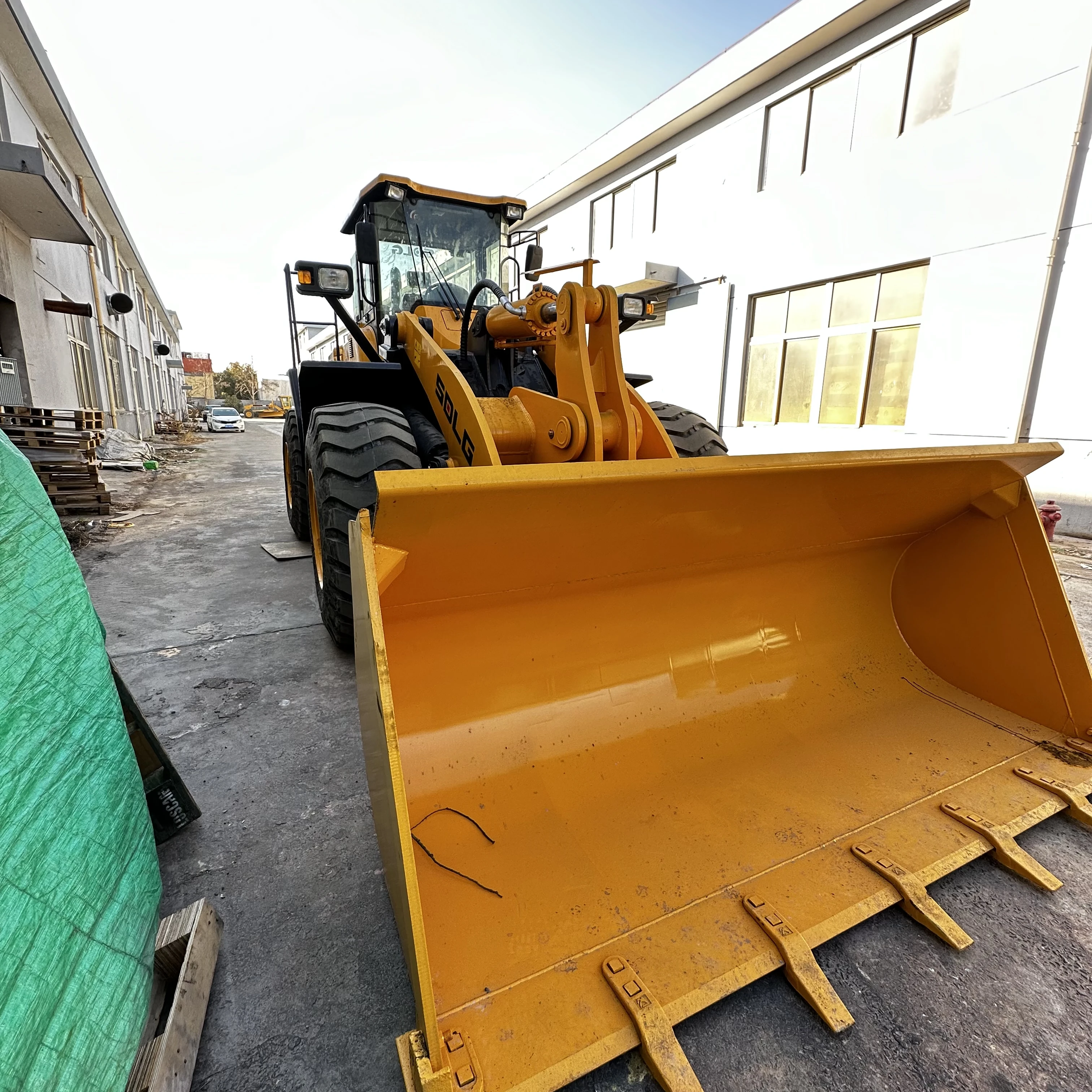 High performance 958L SDLG loader factory price with good condition for sale in shanghai