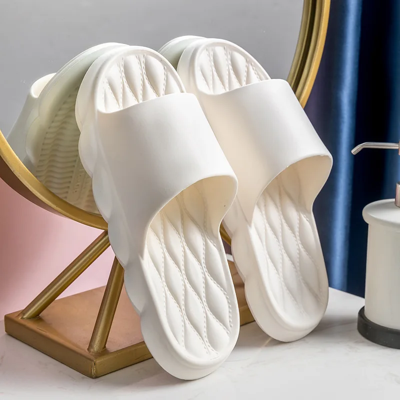 Chinese Wholesale Hot Selling Soft Cute Beach Home Flat Slipper Slip on Shoes for Lady Beach Slides Slipper